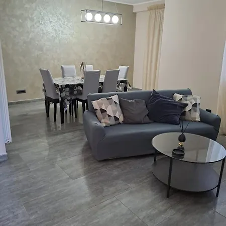 Le Due Rive بيت للعطل *