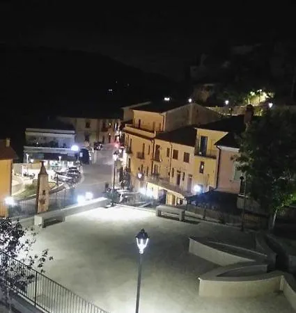 Le Due Rive Feriehus Tufo (Avellino)